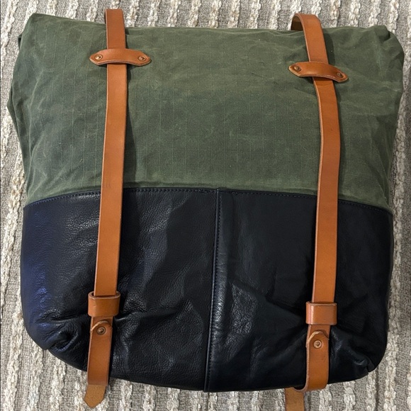 Awl Snap Waxed Canvas Leather Adjustable Backpack Tote Olive Green Black Tan - Picture 3 of 16